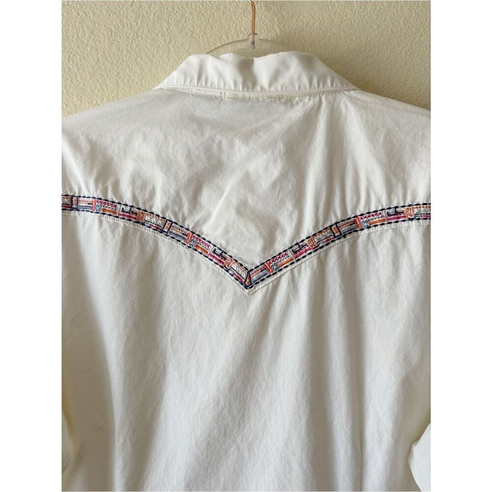 Wrangler Western Pearl Snap Button Down Shirt Cotton Embroidered Yoke Boho - Picture 7 of 10